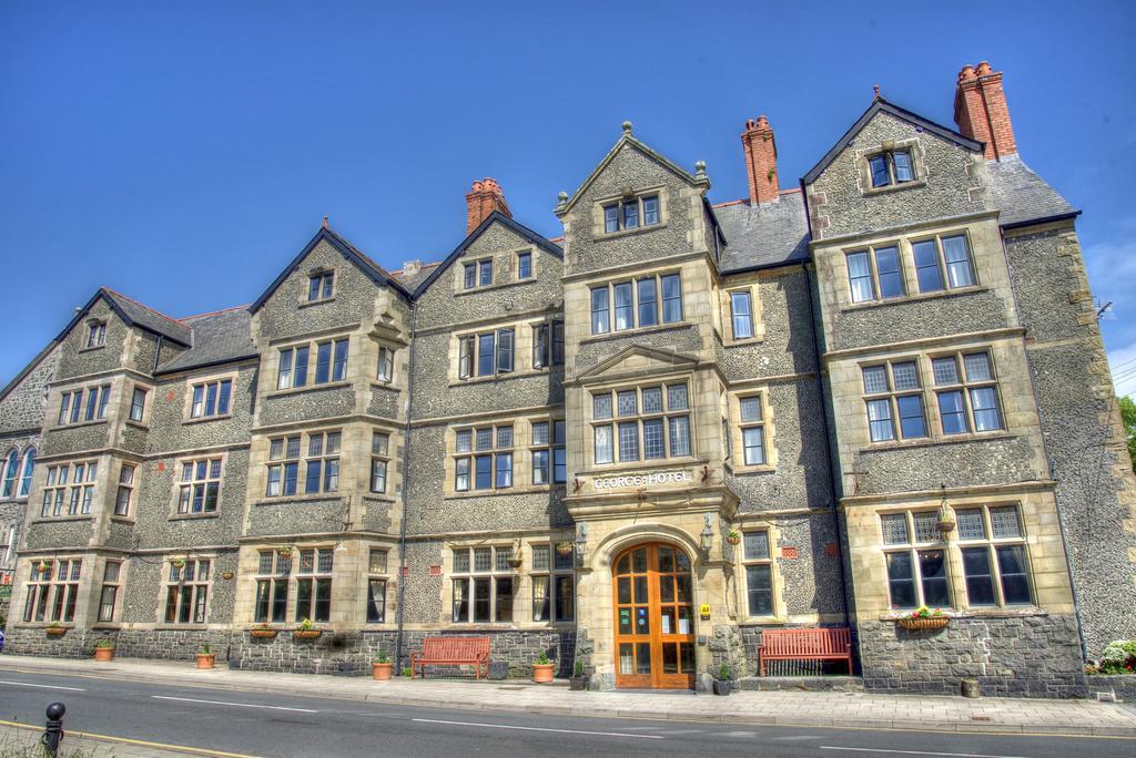 George IV Hotel Criccieth Esterno foto