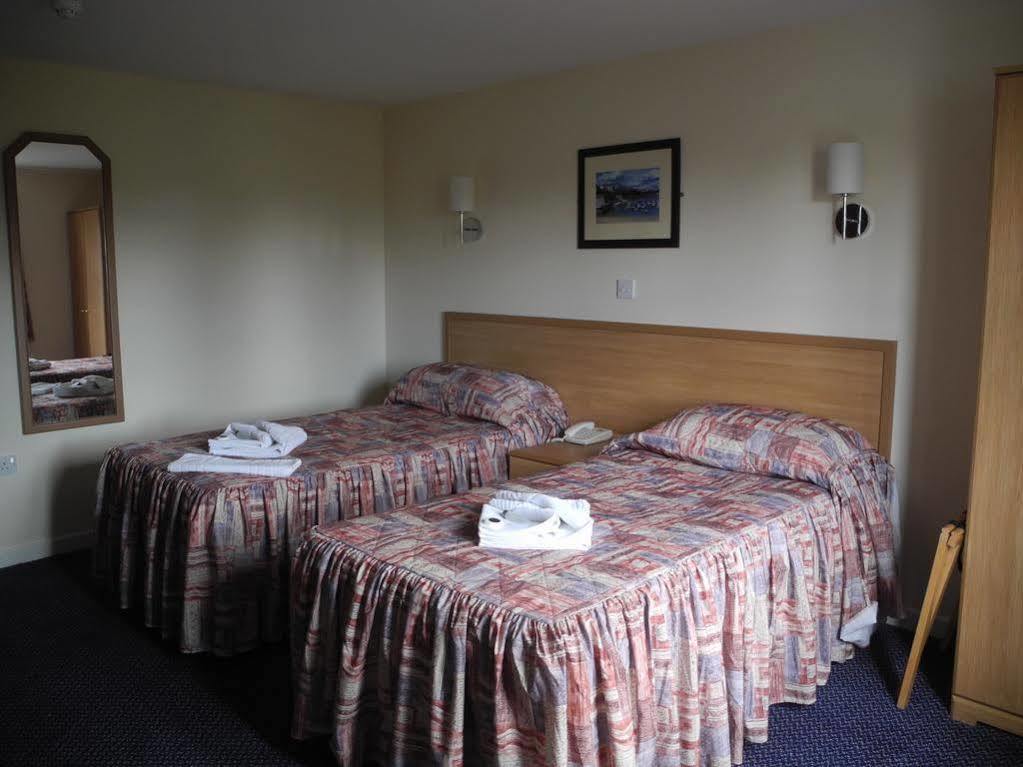 George IV Hotel Criccieth Esterno foto